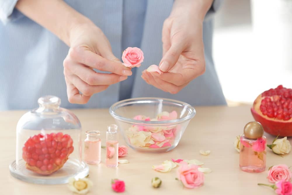 5 Long Lasting Summer Fragrances For Her That Will Keep You Smelling