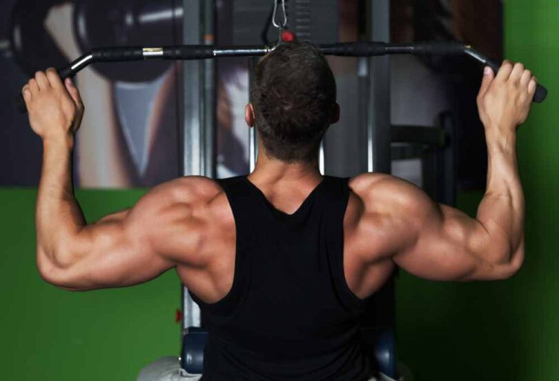 Best Half Rack With Lat Pulldown 1