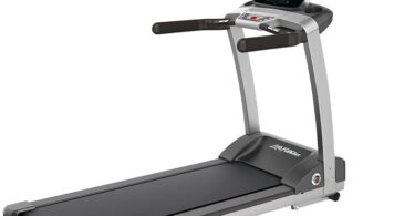 Life Fitness T5 Treadmill With Track Connect Console 2