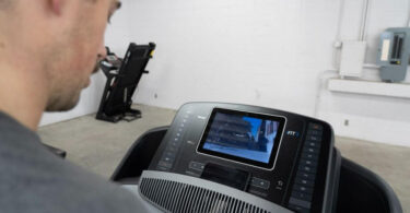 5 Best Treadmill With Fan 2