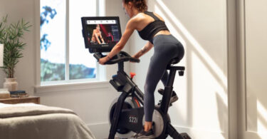 Spinning Exercise Bike With Virtual Screen 3