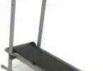 Manual Treadmill With No Incline 13