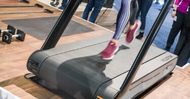 Treadmill With Thick Tread 2