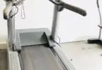 Life Fitness 95Ti Treadmill With Tv 17