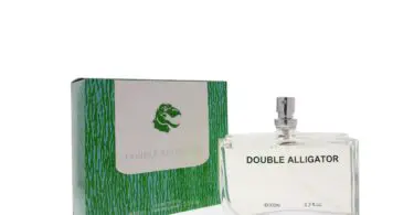 Cologne With an Alligator on It 2