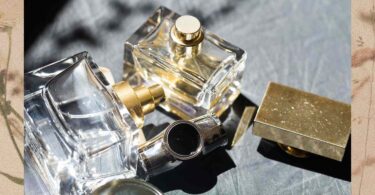 Where Should You Put Aftershave: Expert Recommendations. 3