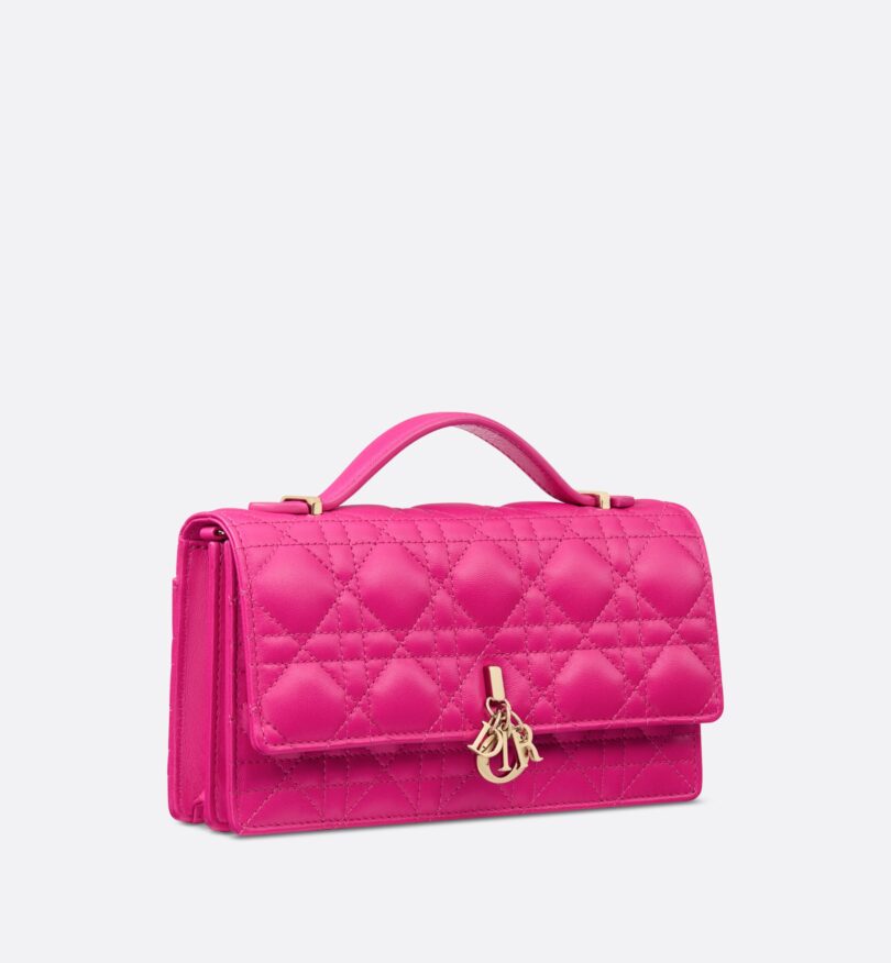Pink Versace Perfume: The Perfect Companion Backpack! 1