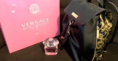 Versace Perfume with Free Backpack: A Luxurious Combination. 2