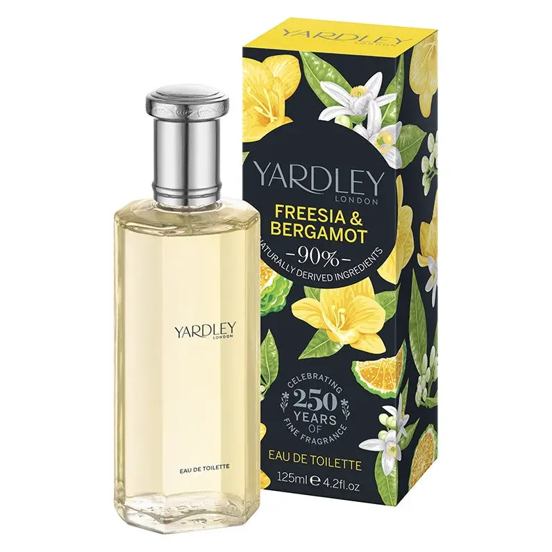 Perfume with Freesia Top Notes: A Refreshing Floral Fragrance. 1