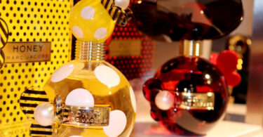 Marc Jacobs Honey Perfume Vs Dot: Which One is the Ultimate Fragrance? 2