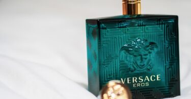 Smell Divine on a Budget: Perfume Under 700! 3