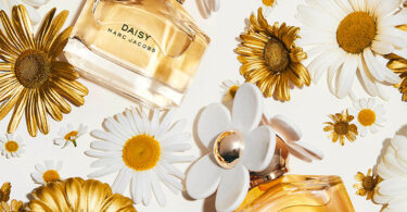 Discover the Radiant Charm of Marc Jacobs Daisy Perfume Yellow 2