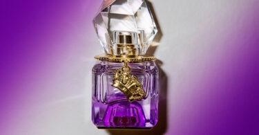 Rule Your Scent Game with Juicy Couture's Decadent Queen Perfume 3