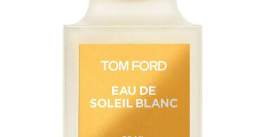 Tom Ford Soleil Blanc Smells Like: Heavenly Sun-Drenched Escape. 1