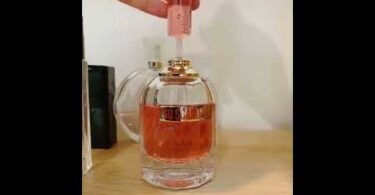 How to Transfer Cologne to Another Bottle
