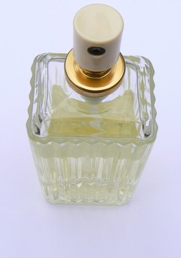 How to Wash Perfume Bottle