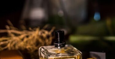What is Oud in Perfume