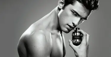Where to Apply Cologne on Body