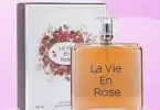 Perfume With Carnation Scent