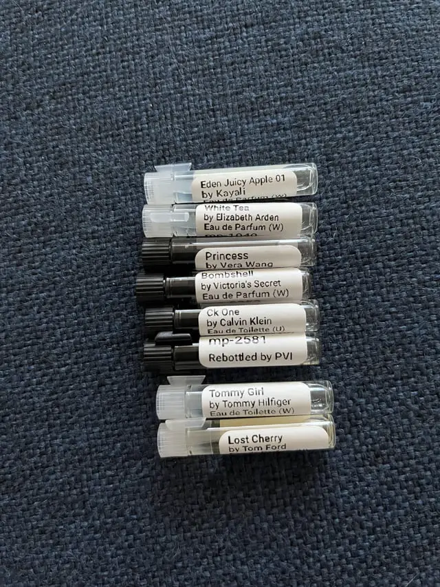 How to Use Microperfumes Sample Vial