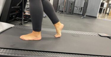 Can I Walk Treadmill Barefoot